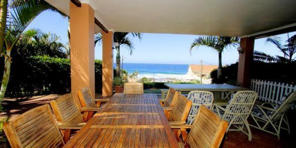 Die Strandhuis ウムドロティ エクステリア 写真